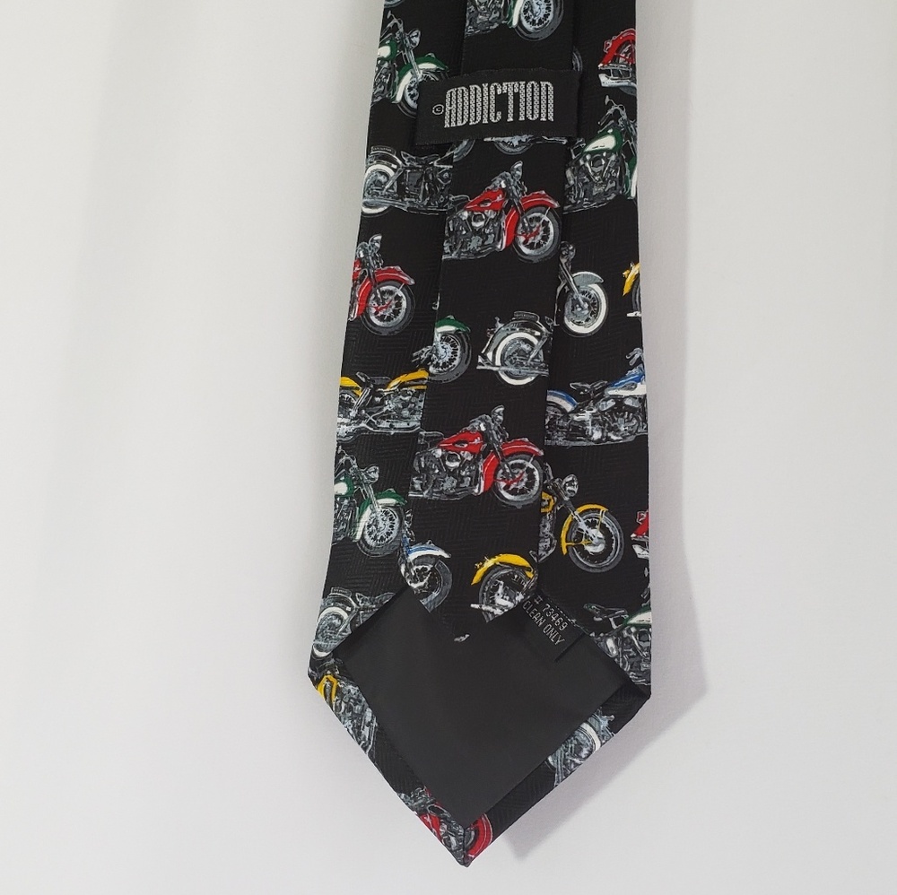 Tie Motorcycle Theme - Picture 2 of 3